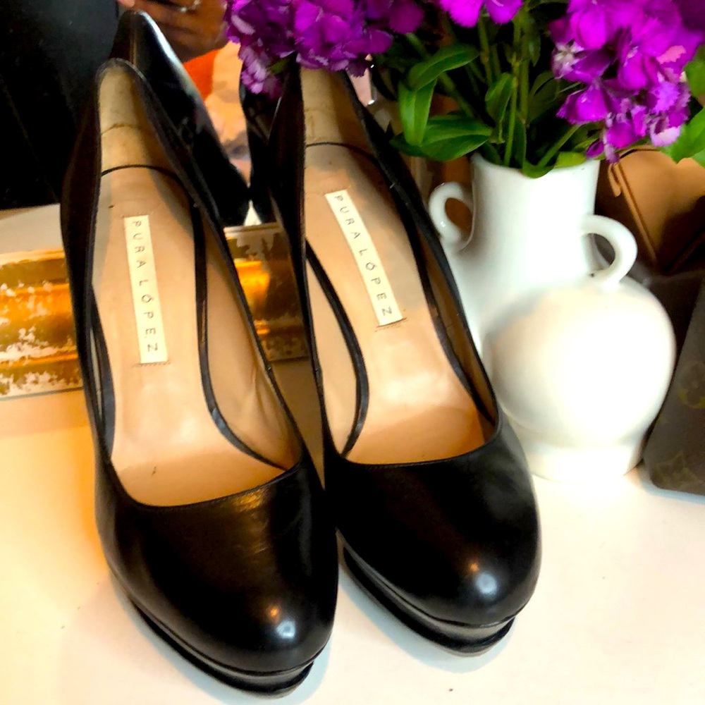 Pura Lopez Black Heel With Platform